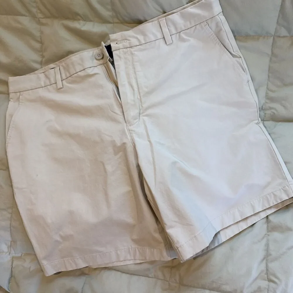 VINEYARD VINES PERFORMANCE COTTON NYLON Khaki SHORTS MEN'S SIZE 38 Pre-Owned !